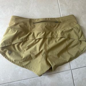Lululemon Speed Shorts size 4